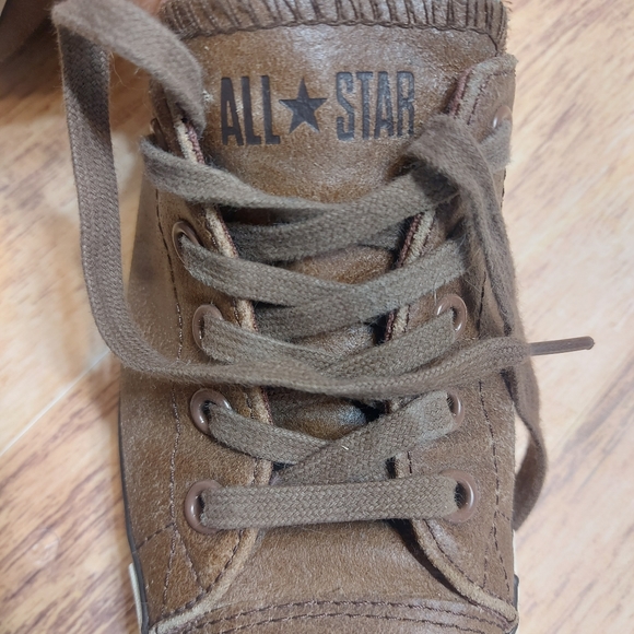 Converse brown leather converse women's  sz 6 - Picture 10 of 10